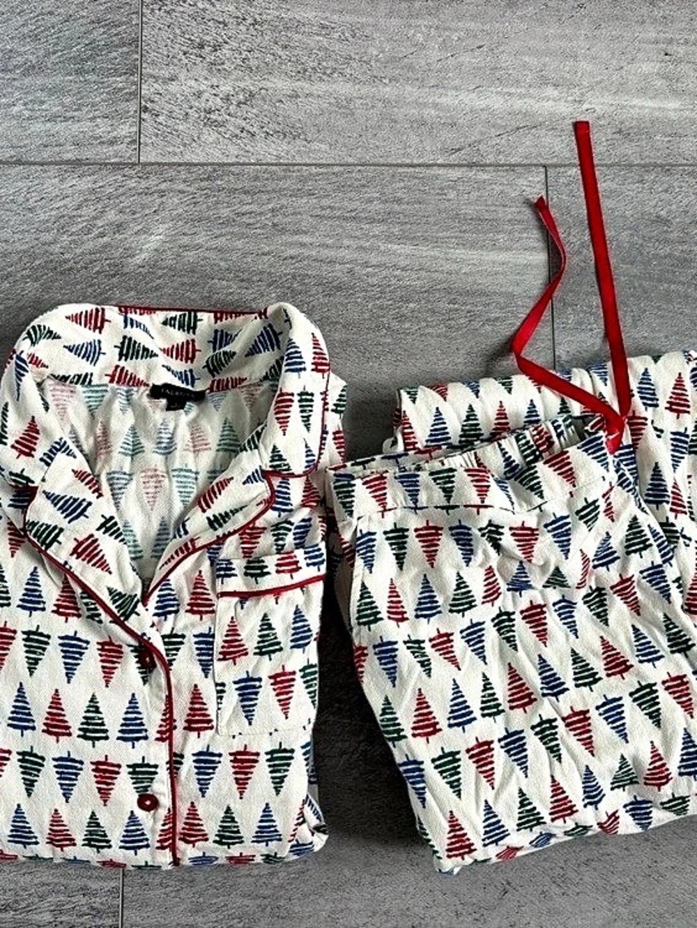 Talbots Christmas Tree Print Flannel Pajama Set Women’s Small